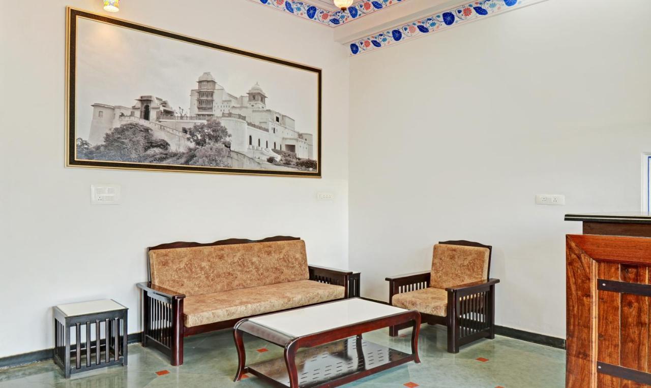 Treebo Khakhri Haveli Hotel Udaipur Exterior photo